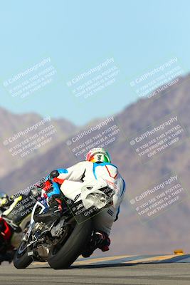 media/Jan-13-2024-SoCal Trackdays (Sat) [[9c032fe5aa]]/Turn 9 Backside (110pm)/